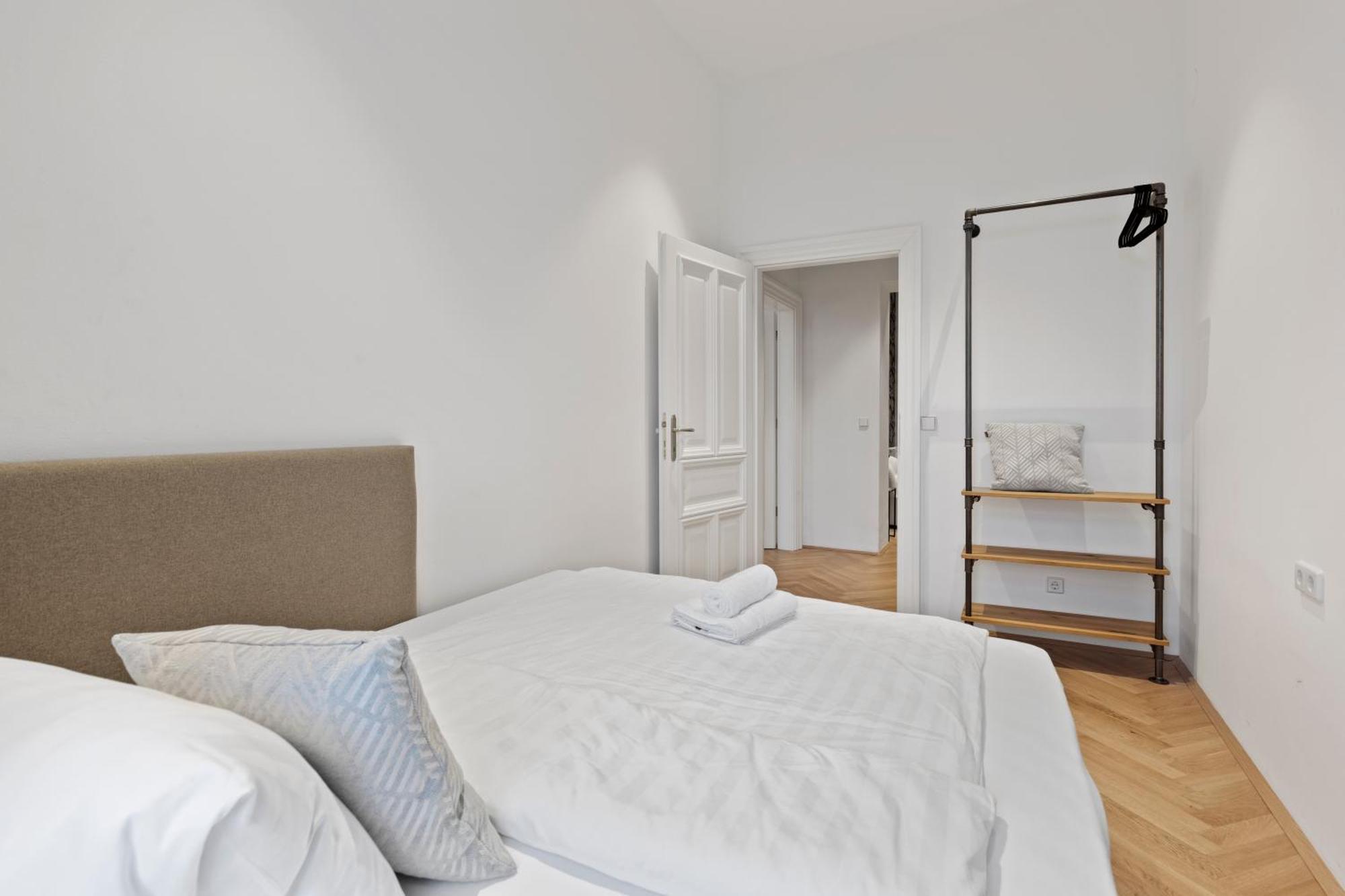 Sgrafit Apartments - Self Check-In Retz Kültér fotó
